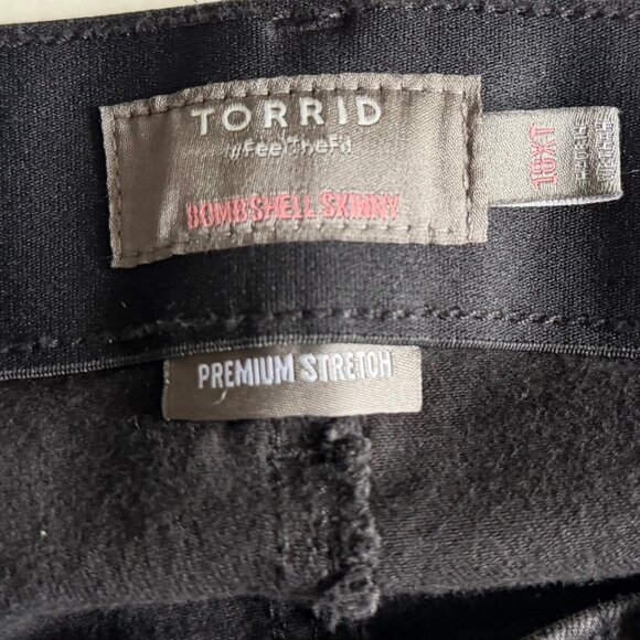 Women's Torrid Jegging Jeans, Size 18XT, premium stretch, Black, Excellent Cond - Picture 3 of 7